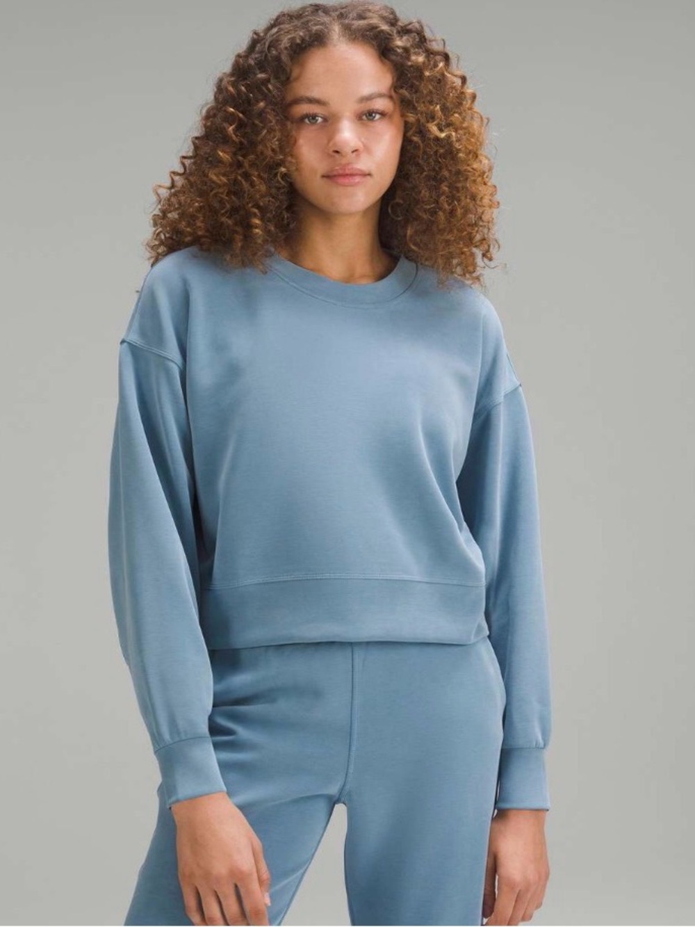 ✨💙 Lululemon Softstreme Perfectly Oversized Cropped Crew & Pant Set Size 10 💙✨